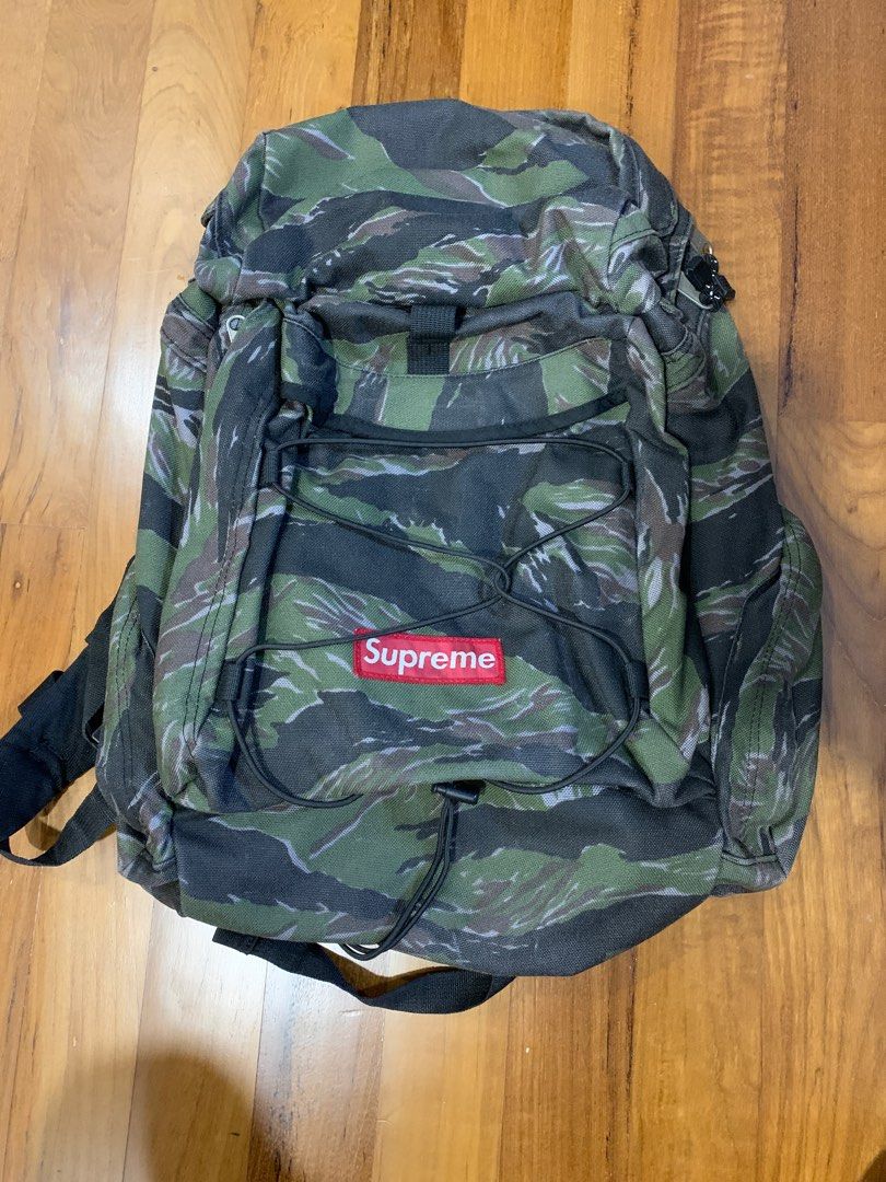 Supreme hotsell camouflage backpack