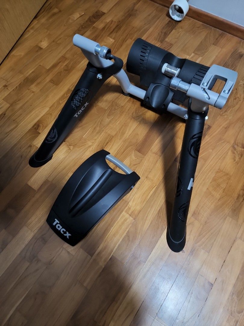 Tacx t2780 bushido shop smart indoor trainer