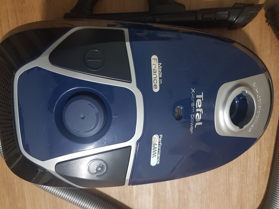 Tefal 750 w vacuum cleaner - made in france, TV & Home Appliances ...
