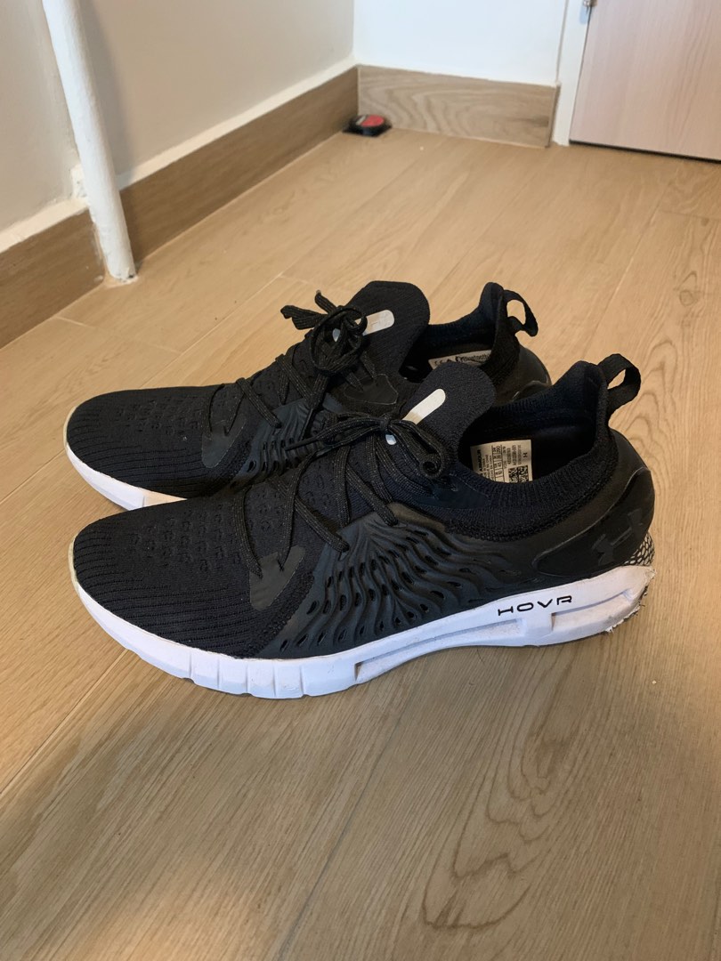 UA HOVR, Men's Fashion, Footwear, Sneakers on Carousell