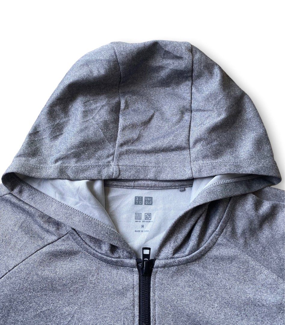 UNIQLO DRY EX ANTI BACTERIAL OUTDOOR JACKET PIT 19 Men s