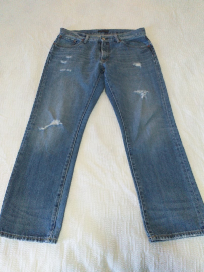 Uniqlo jeans, Women's Fashion, Bottoms, Jeans on Carousell