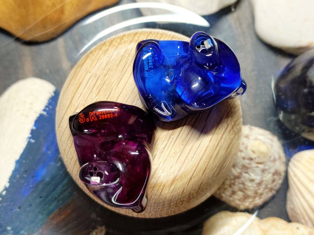 Unique Melody Maverick III Custom IEM, Mixwave.jp exclusive