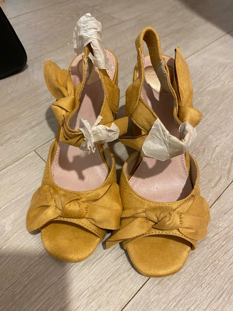 Mustard 2025 velvet heels