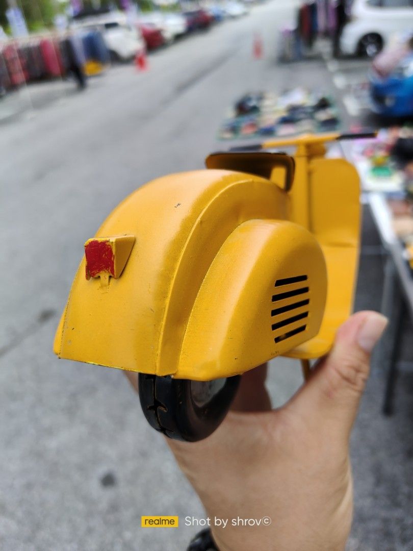 VESPA VESPA DECORATION STATUE VESPA NICE AND VINTAGE, Hobbies & Toys