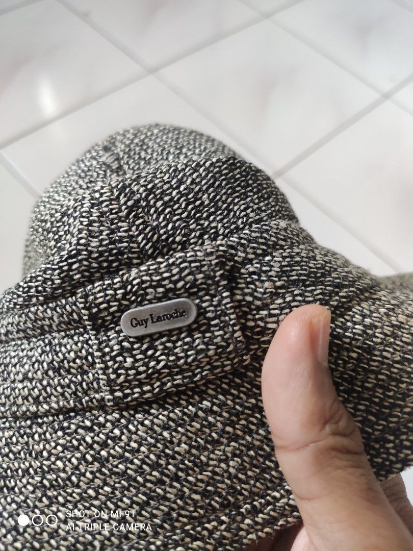 Vintage Guy laroche Paris, Men's Fashion, Watches & Accessories, Cap