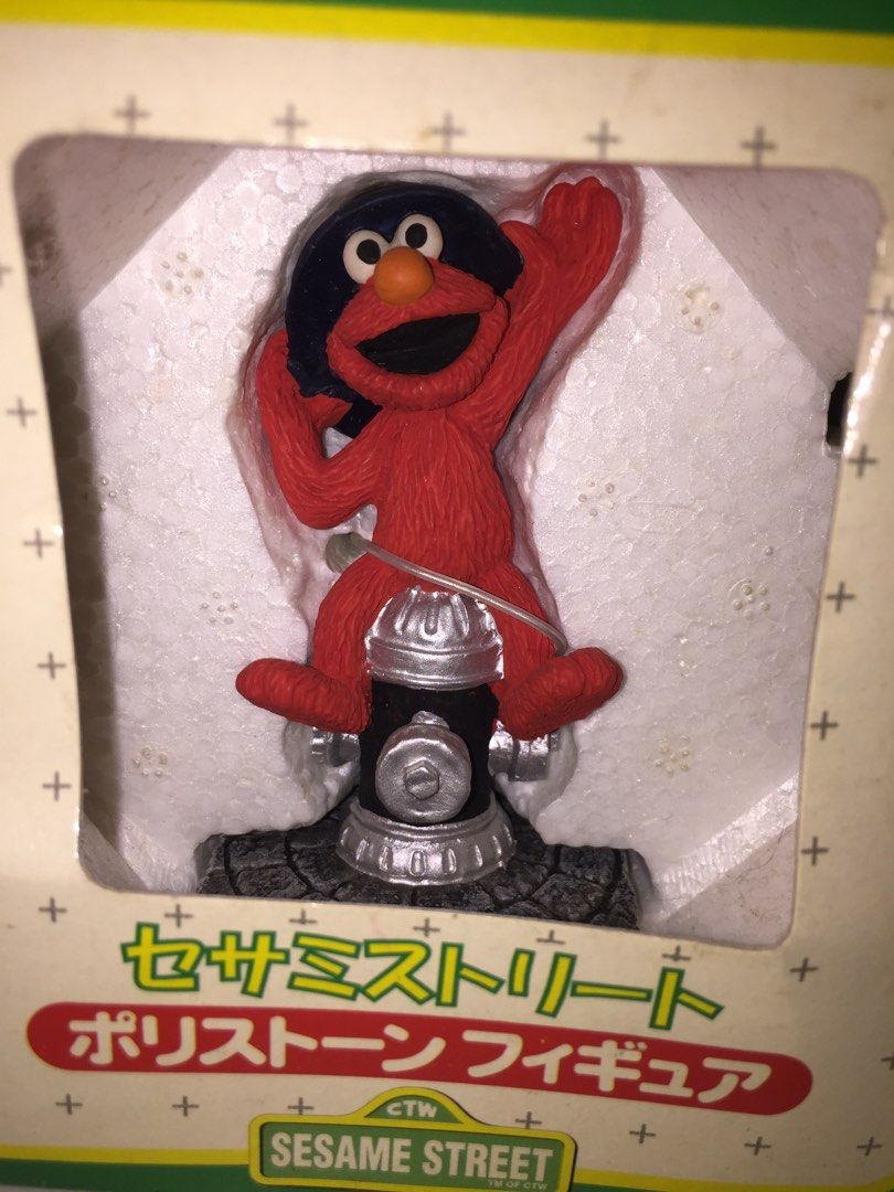 VINTAGE SESAME STREET ELMO STATUE FIGURE COLLECTIBLES, Hobbies & Toys