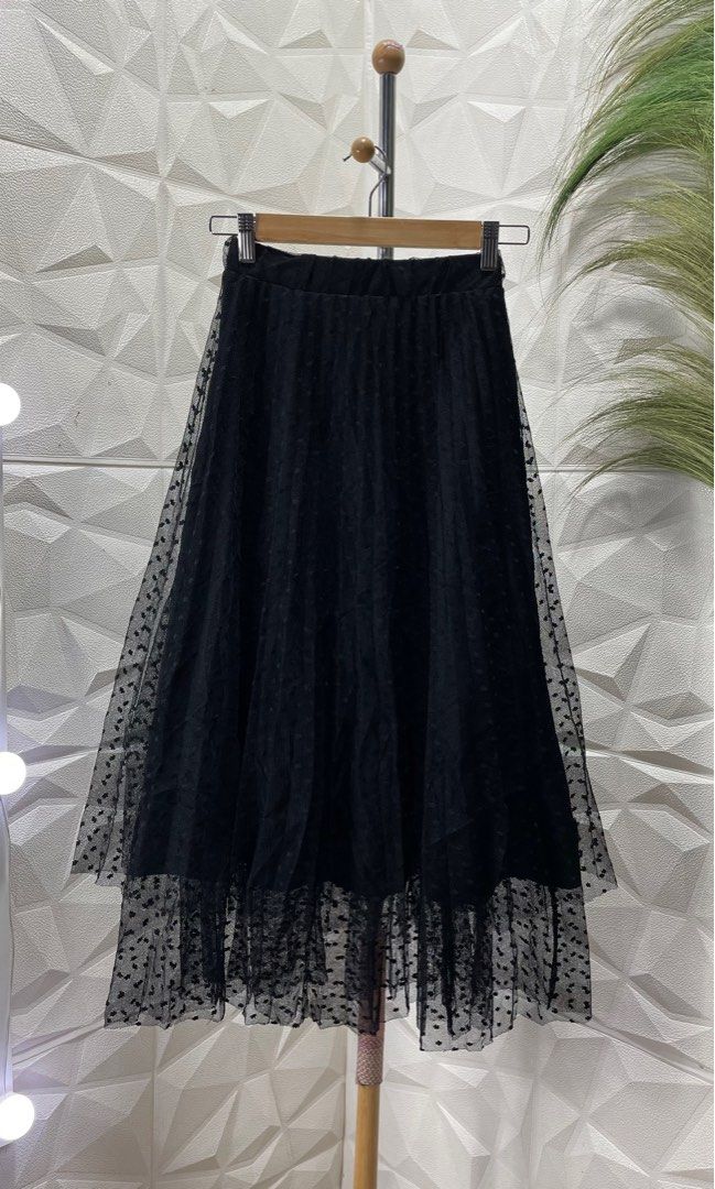 Plumetis tulle outlet skirt zara