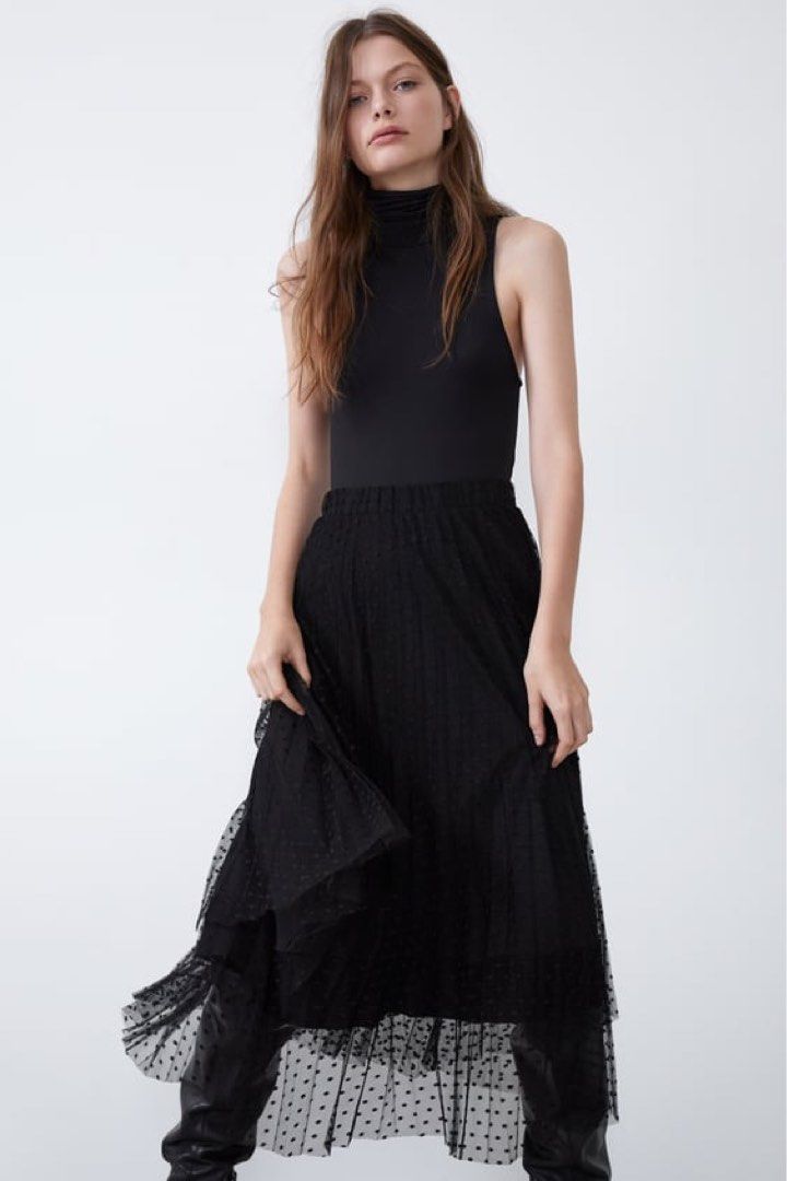Plumetis tulle hot sale skirt zara