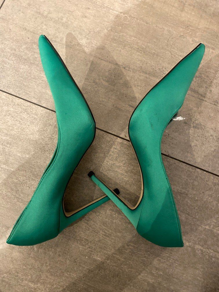 Zara pointed green satin heels, Women's Fashion, Footwear, Heels on