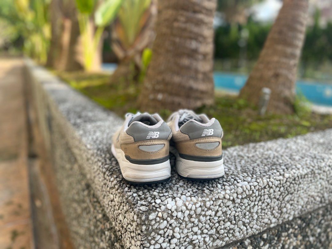 New balance 999 revlite top