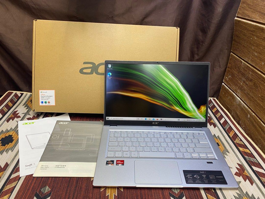 Acer Swift 3 AMD Ryzen 5 5000 Series 16gb Ram 512gb SSD W 512mb VRAM 