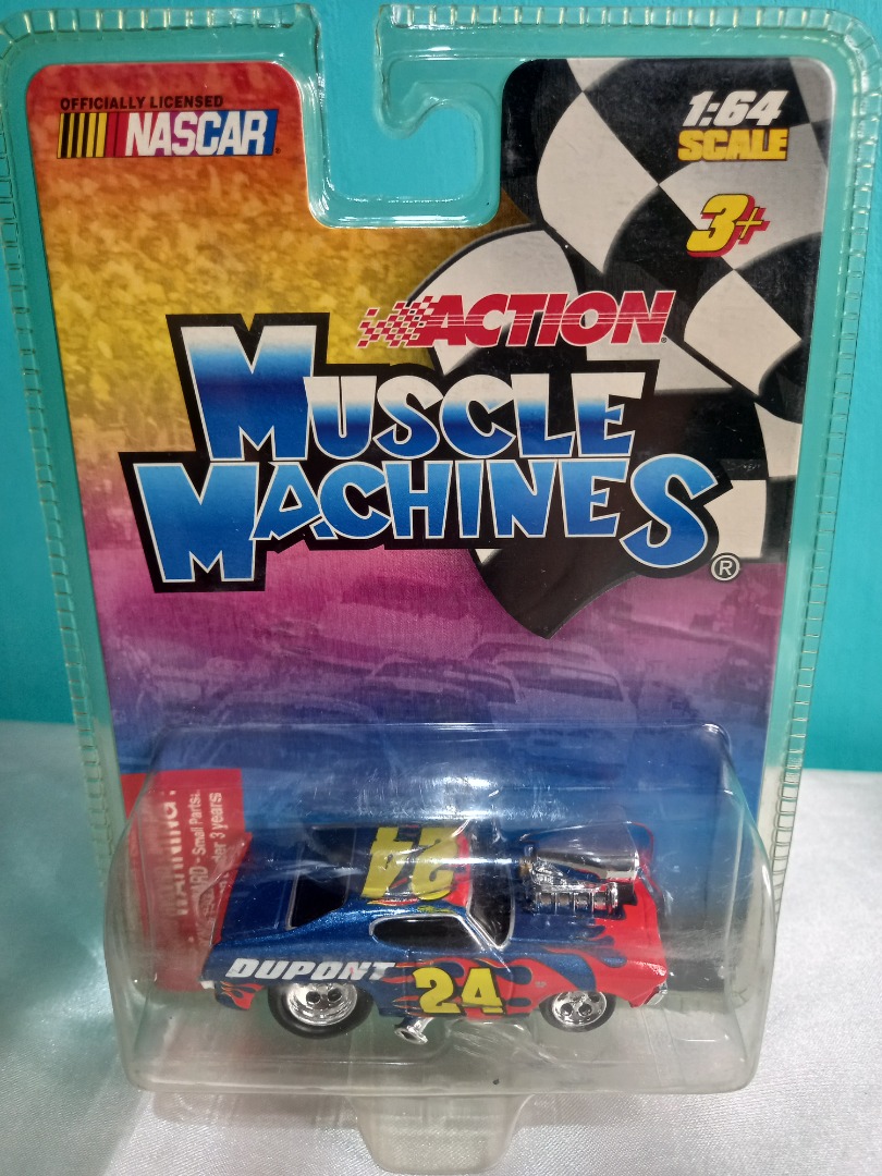 ACTION MUSCLE MACHINES DUPONT 24 NASCAR DIE CAST, Hobbies & Toys, Toys