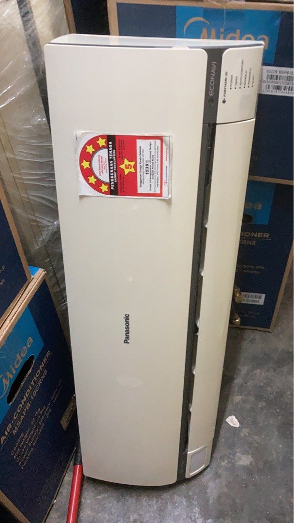 Air cond inverter with install 950, TV & Home Appliances, Air