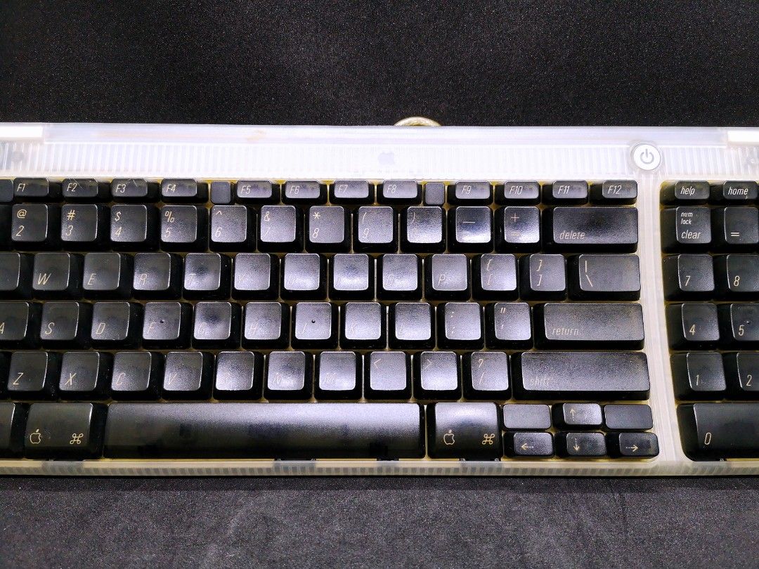 Apple USB Keyboard 1999, Computers & Tech, Parts & Accessories ...