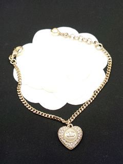 SALE SALE Authentic Chanel Pearl Drop CC Logo Chain Bracelet (Gold)