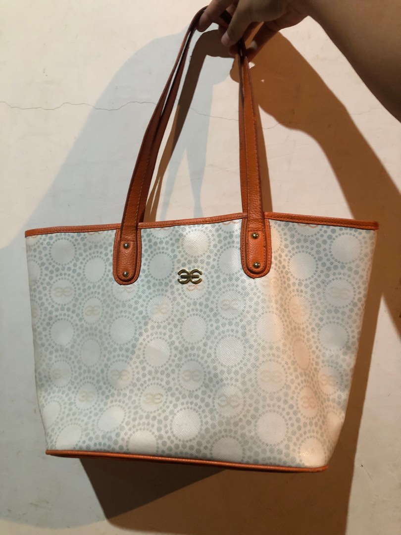 Authentic Esquire Tote Bag, Women's Fashion, Bags & Wallets, Tote Bags