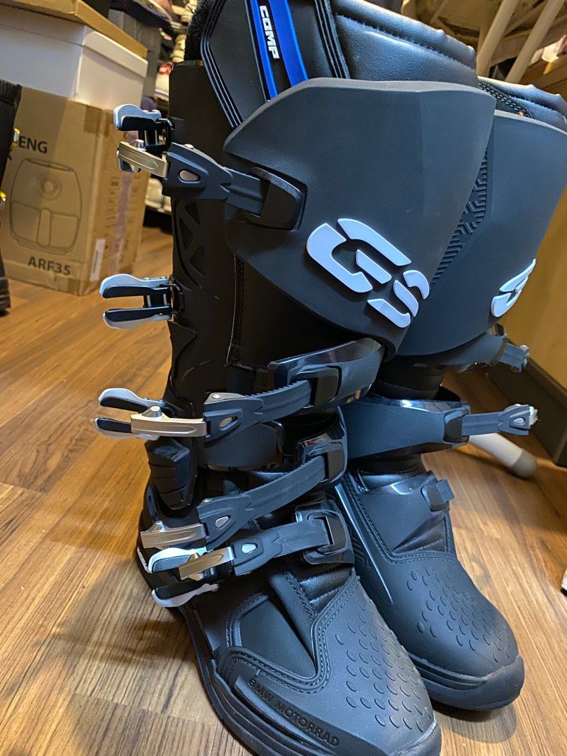 Bmw enduro 2025 boots