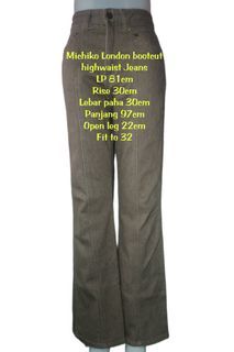 Bootcut Highwaisted Jeans Jumbo