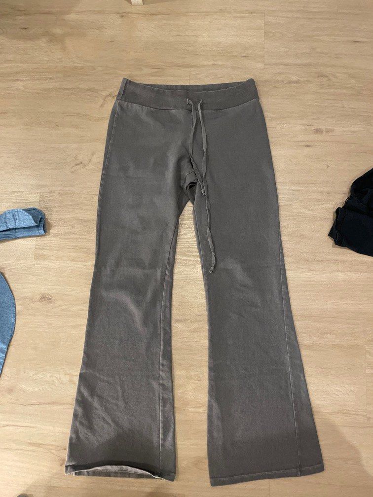 Brandy Melville Hillary Soft Yoga Pants Black - $15 (57% Off Retail