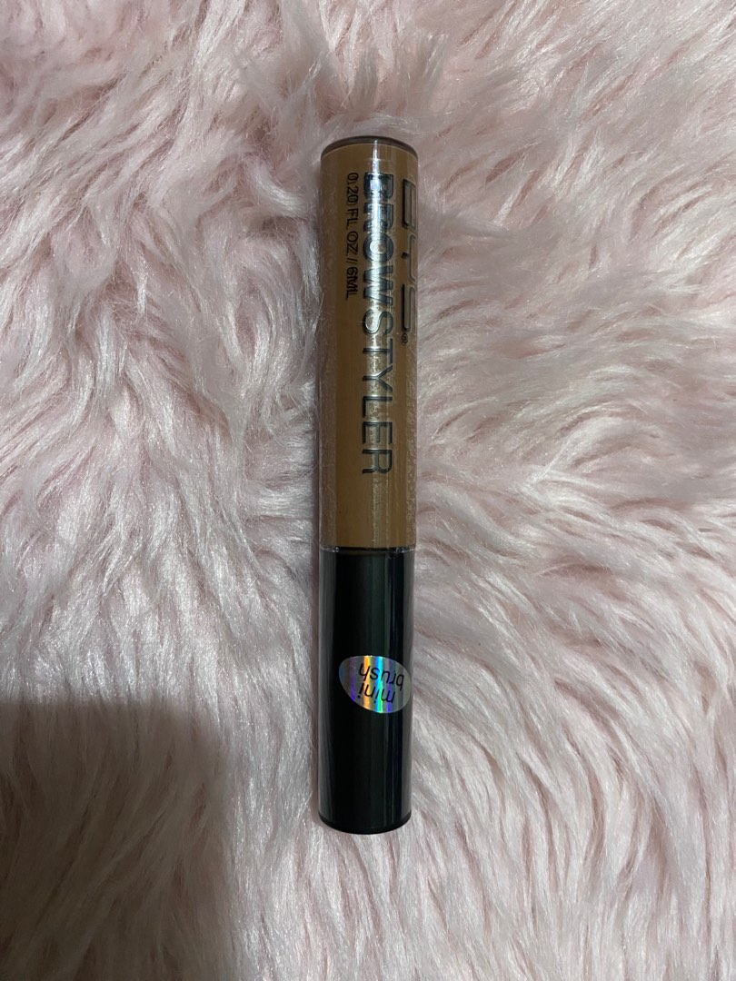 brow styler bys, Beauty & Personal Care, Face, Makeup on Carousell