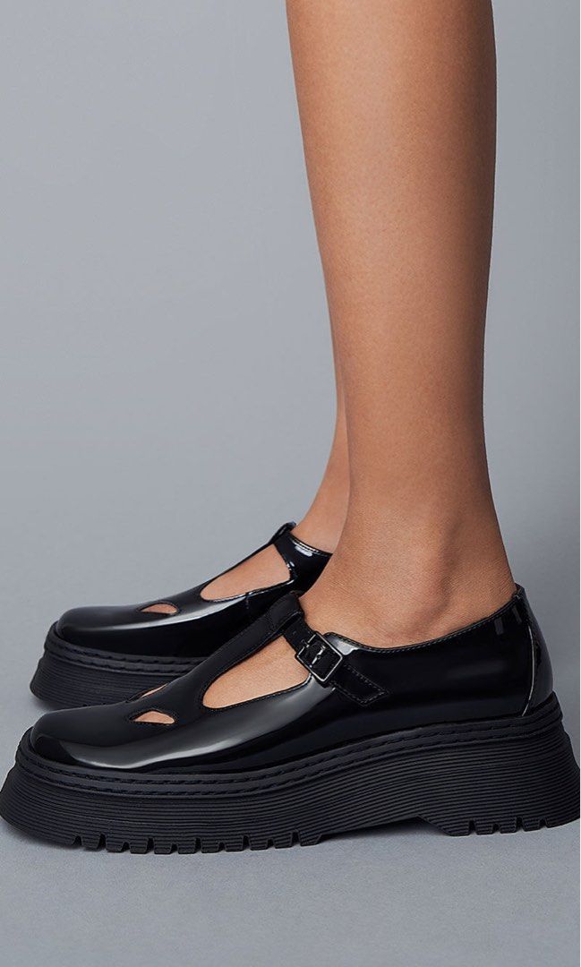 Burberry platform mary janes top
