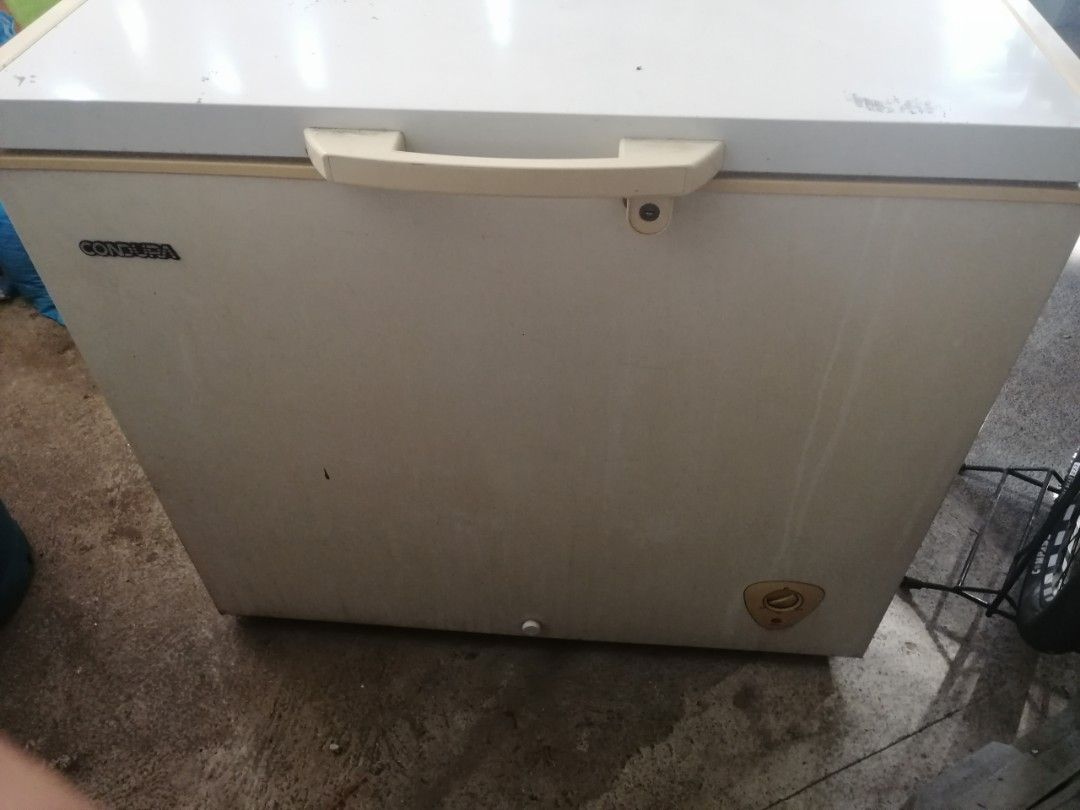 Chest Freezer pick up only, TV & Home Appliances, Kitchen Appliances