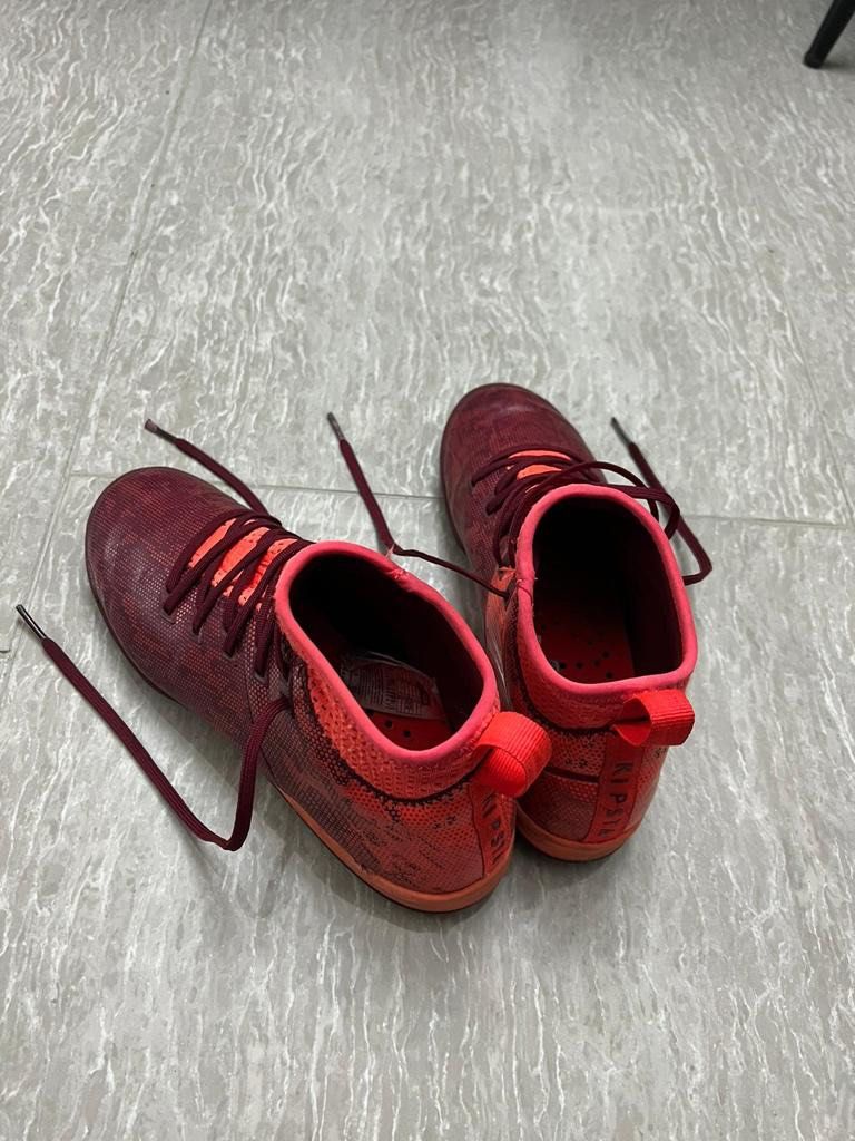 size 13 childrens football boots