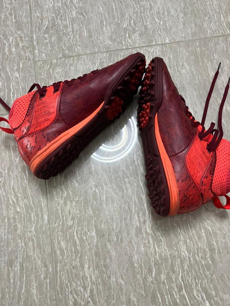 size 13 childrens football boots