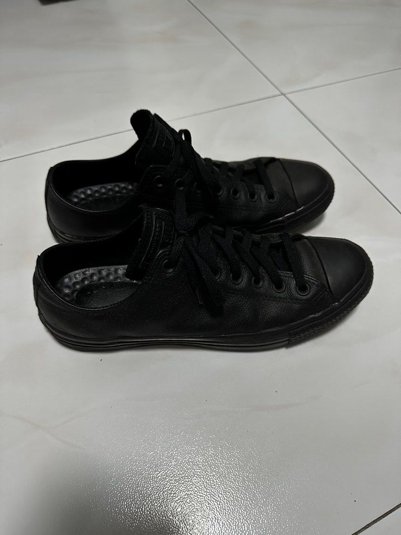 Full black deals leather converse