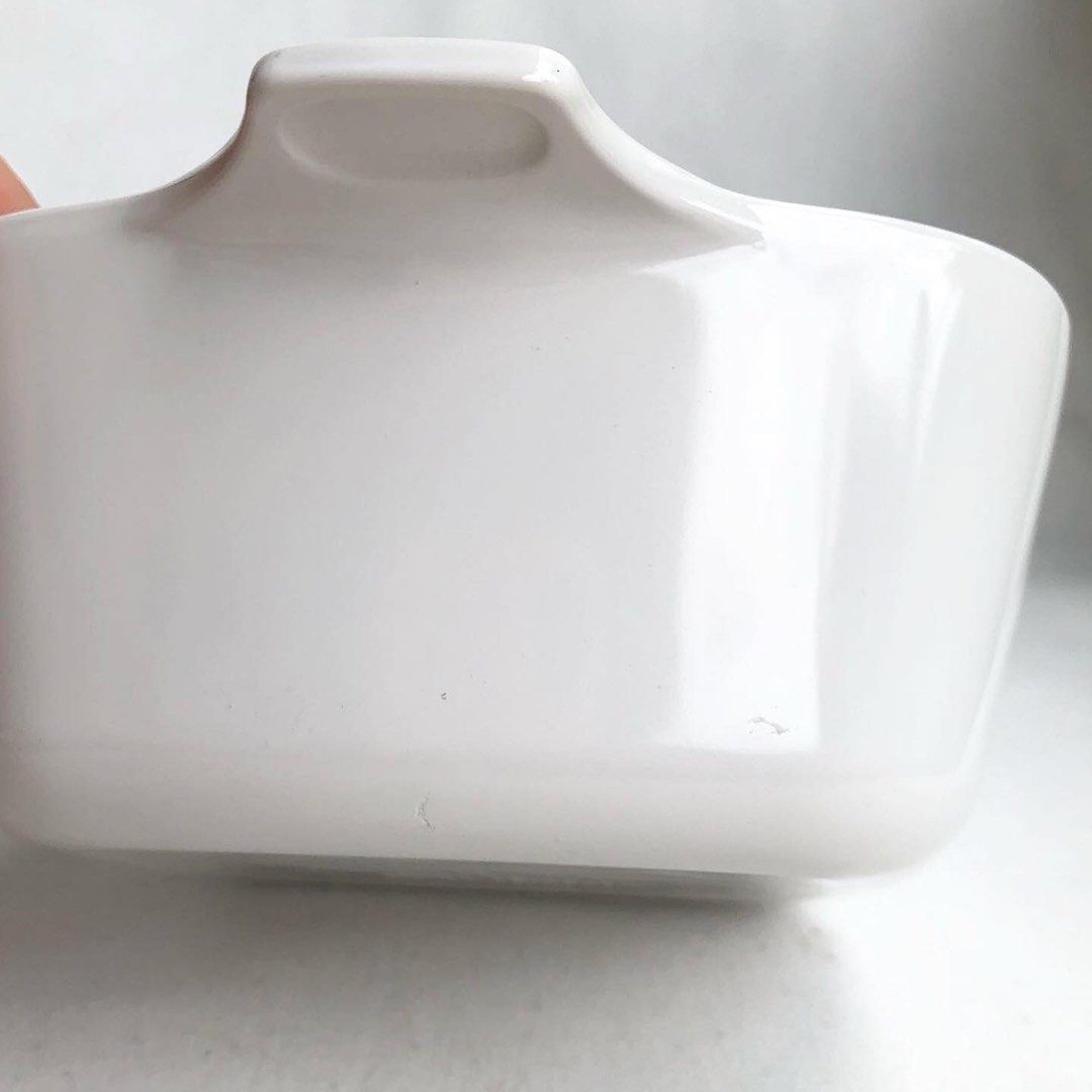 Corningware Petite Wildflower Casserole Pyrex (Category: Cookware & Accessories) located in Davao. Submitted by ejd_needsandwants (Listing ID 1196785063, Image 3). Description: ⚠️For SURE Buyers⚠️ Read Details👀👇🏻Below ❣️AVAILABLE❣️ Corningware Petite Wildflower Casserole P-43-B ~ vgc, slightly used ~ 700 ml (2 3/4 cups) ~ approx. 7"L x 5.5" ID x 2.5"H ~ Php. 850 ✳️ last price posted ✳️ First to Pay Basis ✳️ send details to order Name: Add: Cp 