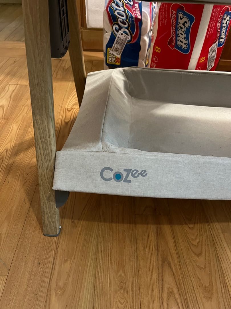 Cozee Tutti Bambini bedside crib, Babies & Kids, Baby Nursery & Kids