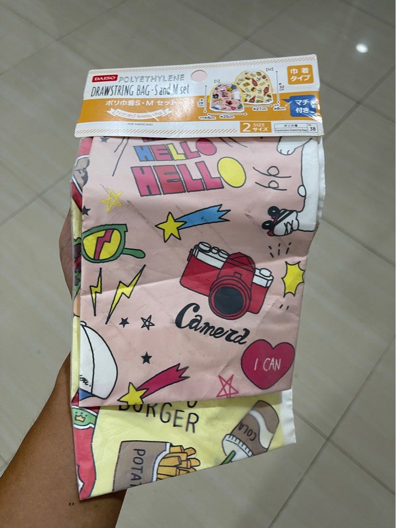 Daiso Drawstring Bag S & M Set, Buku & Alat Tulis, Alat Tulis di Carousell