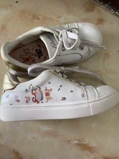 (Kategori: ) berada di . Dikirim oleh Navya_stuff (ID iklan 1196680434, Gambar 1). Deskripsi: .