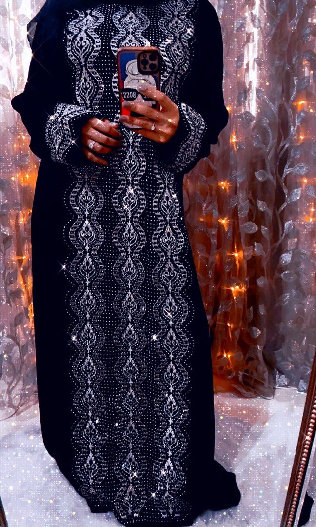 Full black abaya store
