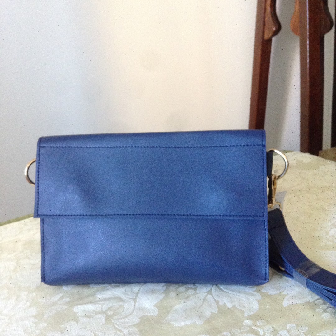 FLAP BELT BAG / Plain, Men's Fashion, Bags, Belt bags, Clutches and