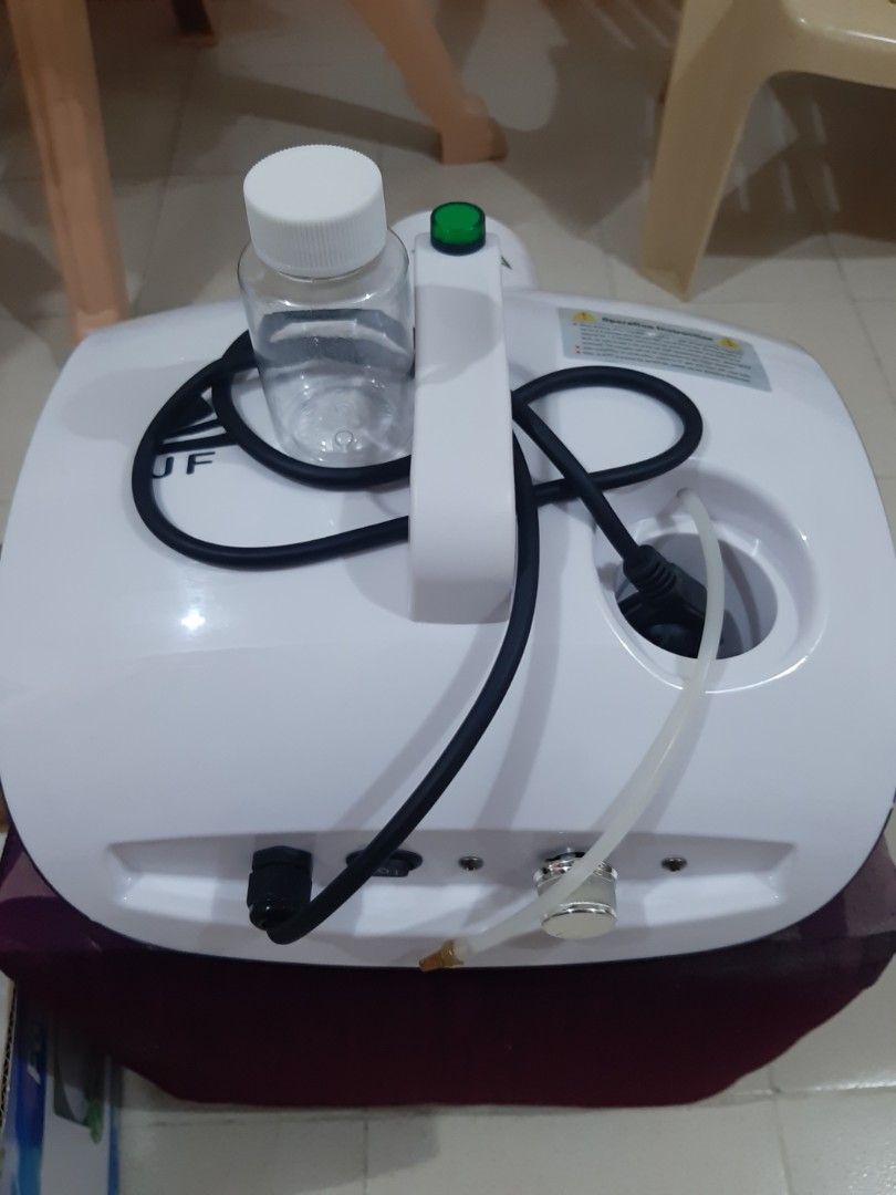 Fog Machine (Category: Air Purifiers & Dehumidifiers) located in San Jose del Monte. Submitted by lenlawliet (Listing ID 1196676040, Image 3). Description: ✔ Wire control ✔ With complete box packaging Reason for selling: Decluttering.