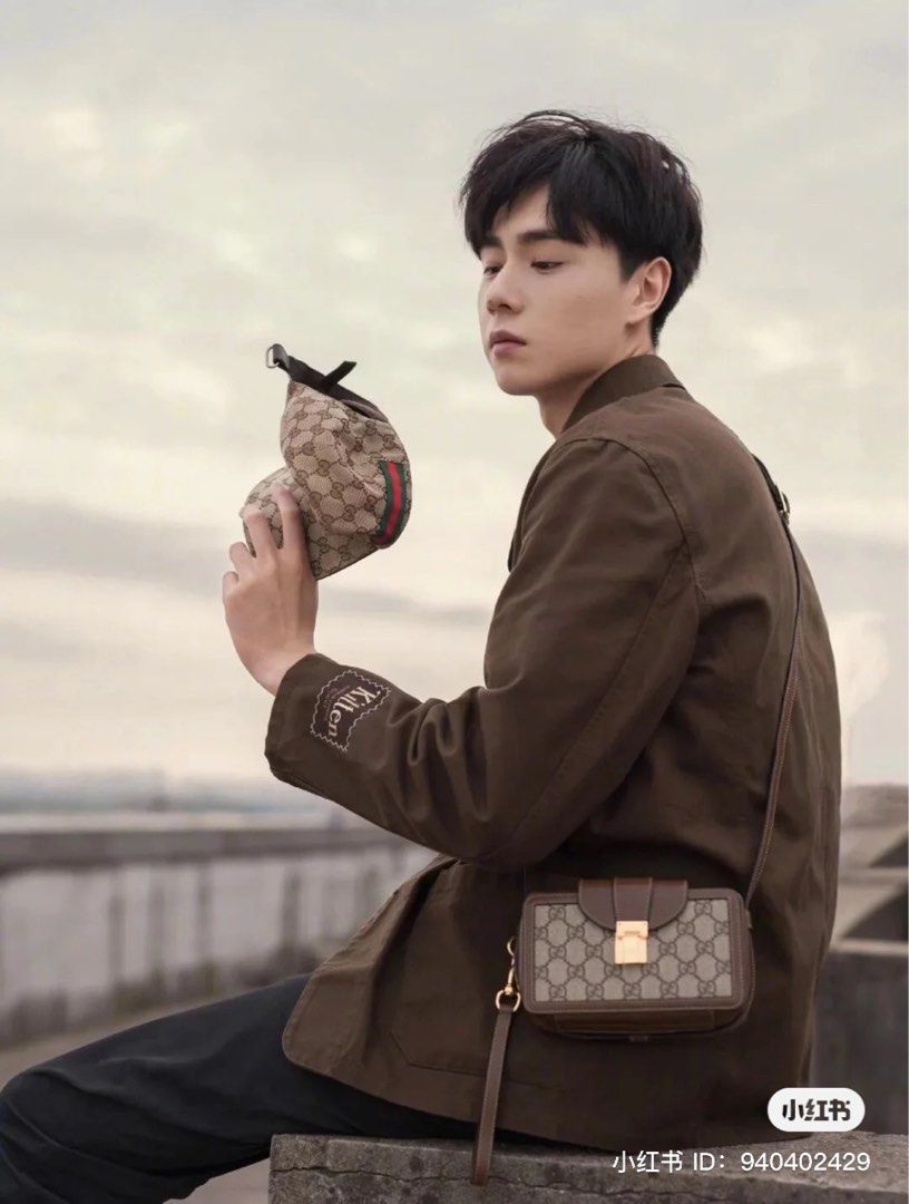 Gucci mini bag with clasp closure new arrivals