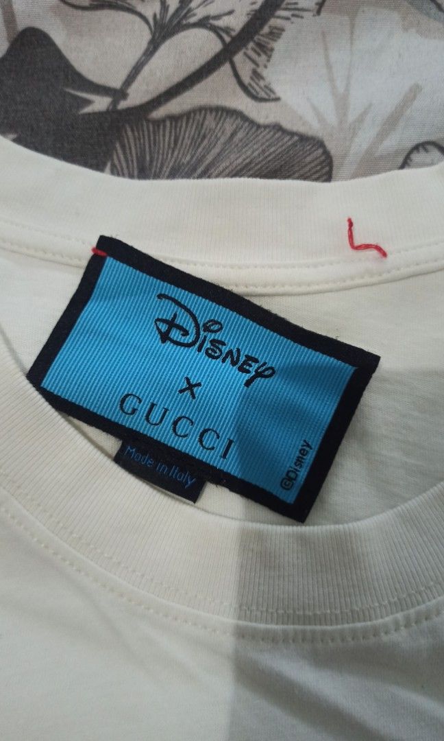 Authentic) Gucci x Disney Donald Duck, Men's Fashion, Tops & Sets, Tshirts  & Polo Shirts on Carousell