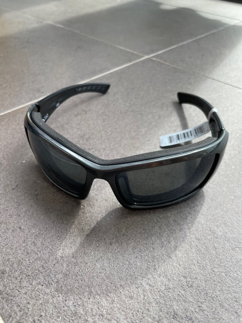 HarleyDavidson Men's Tat Skull Gasket Sunglasses, Gray Lenses/Gunmetal