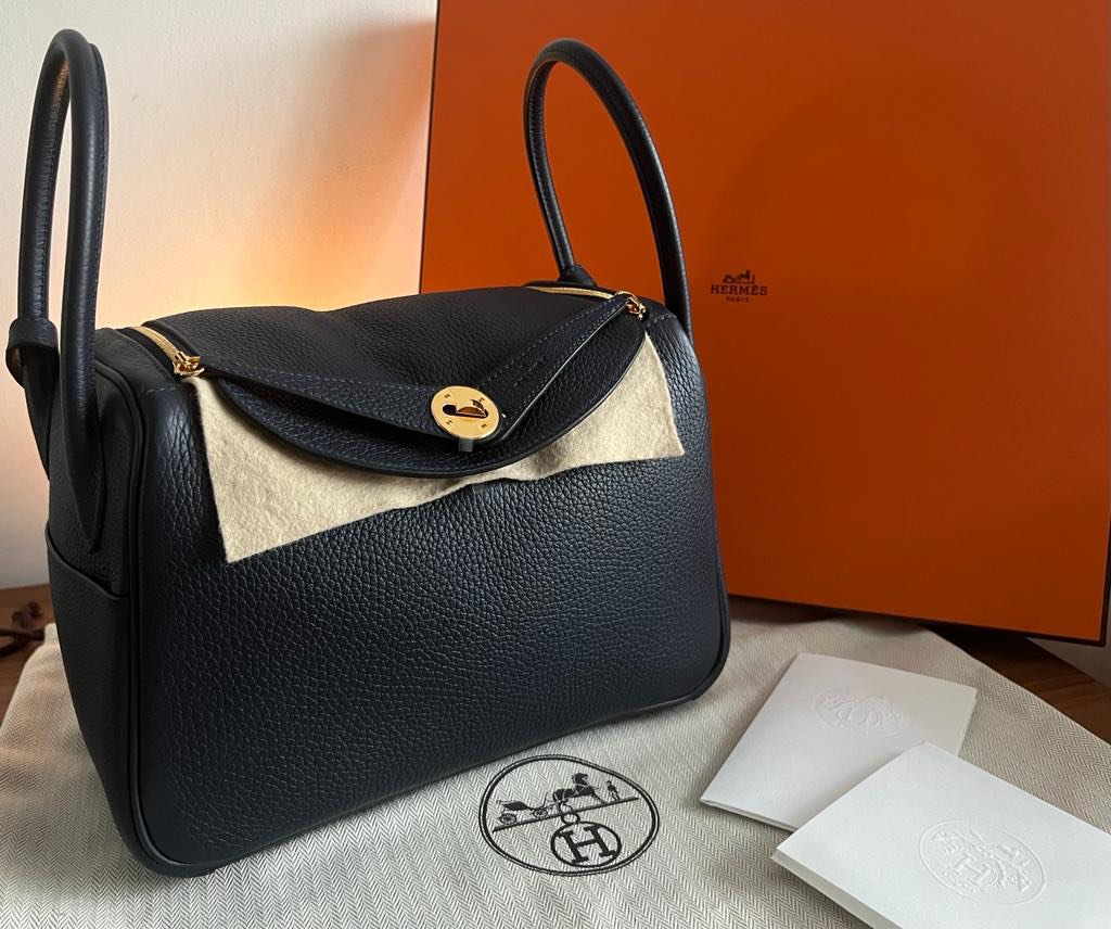 Hermes Lindy 26 🆕 Bleu Nuit, 名牌, 手袋及銀包- Carousell