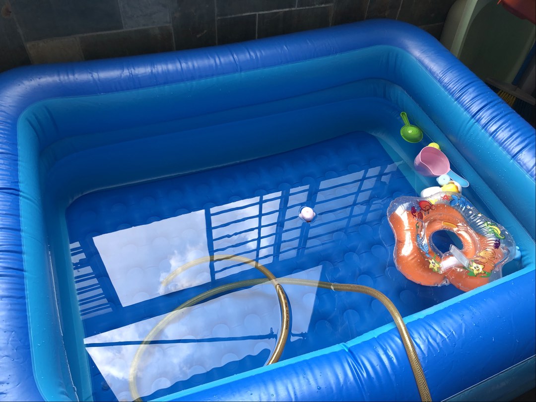 inflate swimming pool, Babies & Kids, Infant Playtime on Carousell