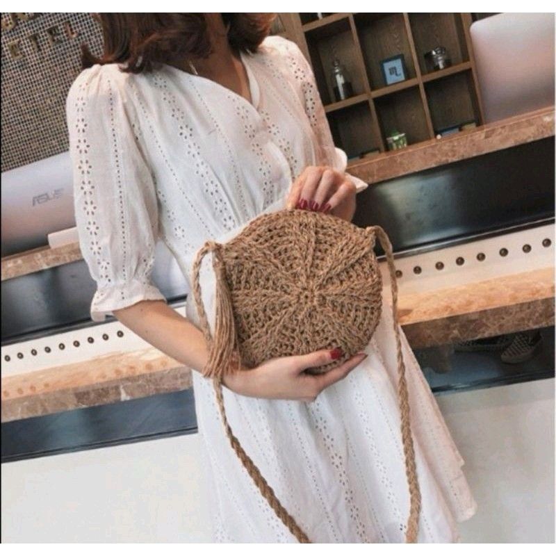 INSTOCK Minimalist Straw Sling Bag / Crossbody Straw Casual Bag Round Sling Bag Women Bali Style