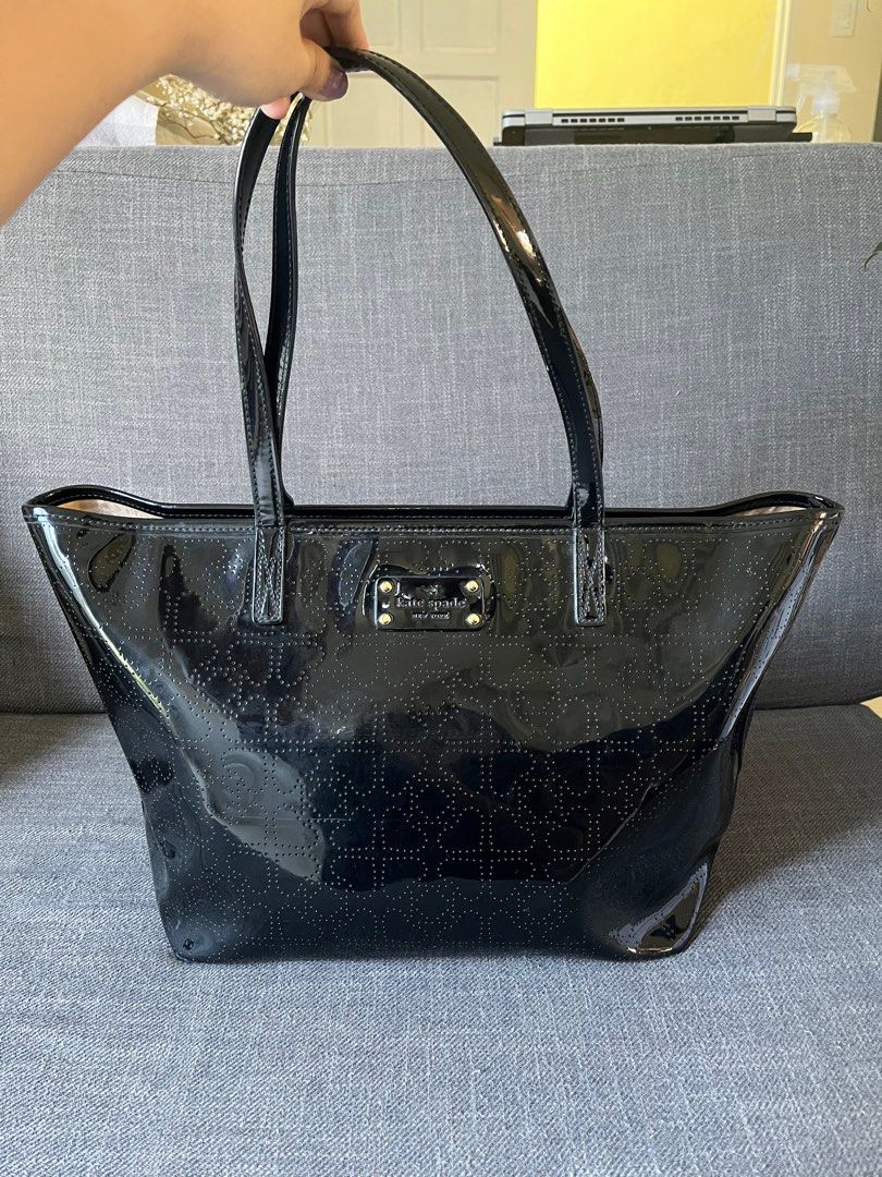 Kate Spade Harmony Patent Leather Black Tote, Women's Fashion, Bags &  Wallets, Tote Bags on Carousell