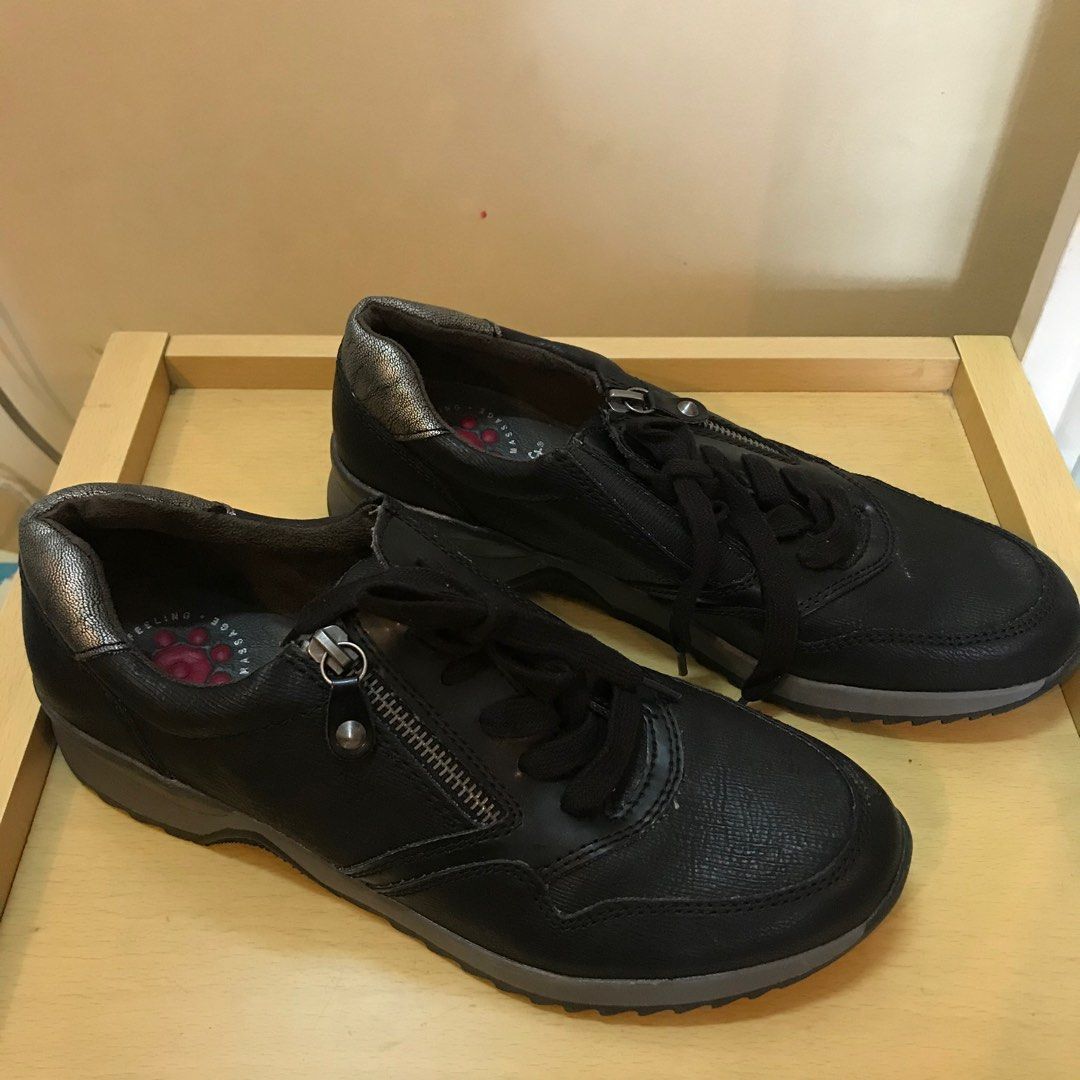 GoSoft Relife Leather Walking Shoes