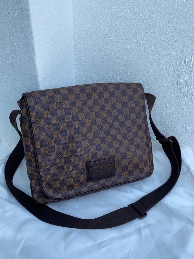 Brooklyn MM, Used & Preloved Louis Vuitton Messenger Bag