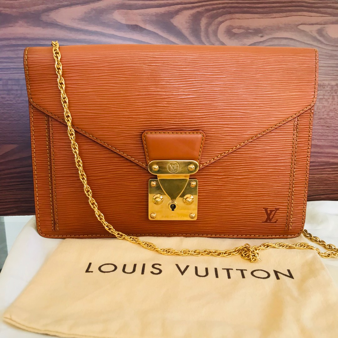 Louis Vuitton, Bags, Louis Vuitton Epi Sellier Dragonne Clutch