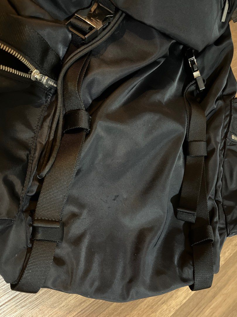 Lululemon Wanderlust Backpack (Black), Men's Fashion, Bags, Backpacks