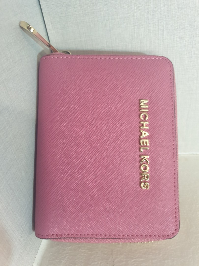 Michael Kors Pink Wallet, Women's Fashion, Bags & Wallets, Wallets & Card  holders on Carousell