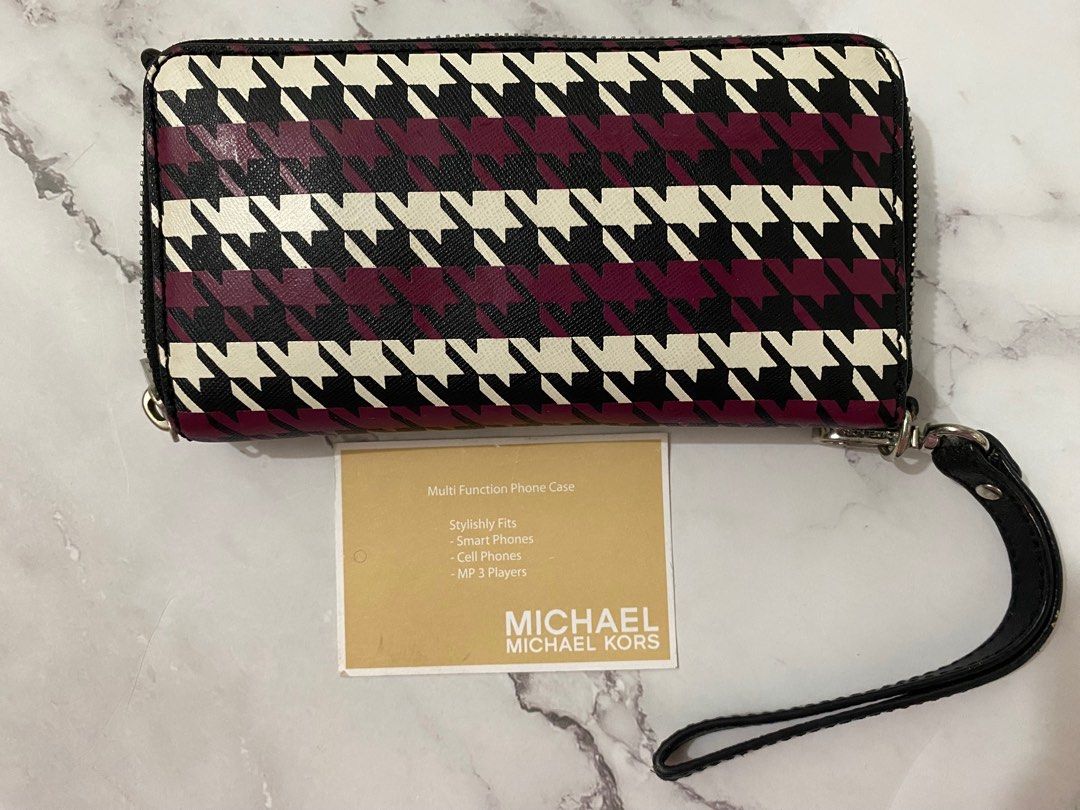 Michael kors 2025 wallet houndstooth